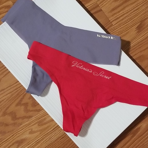 NWT Victoria Secret tongs lg - Picture 1 of 4